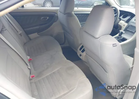 2011 Ford Taurus Se z USA, uszkodzony, nr VIN 1FAHP2DW4BG179832